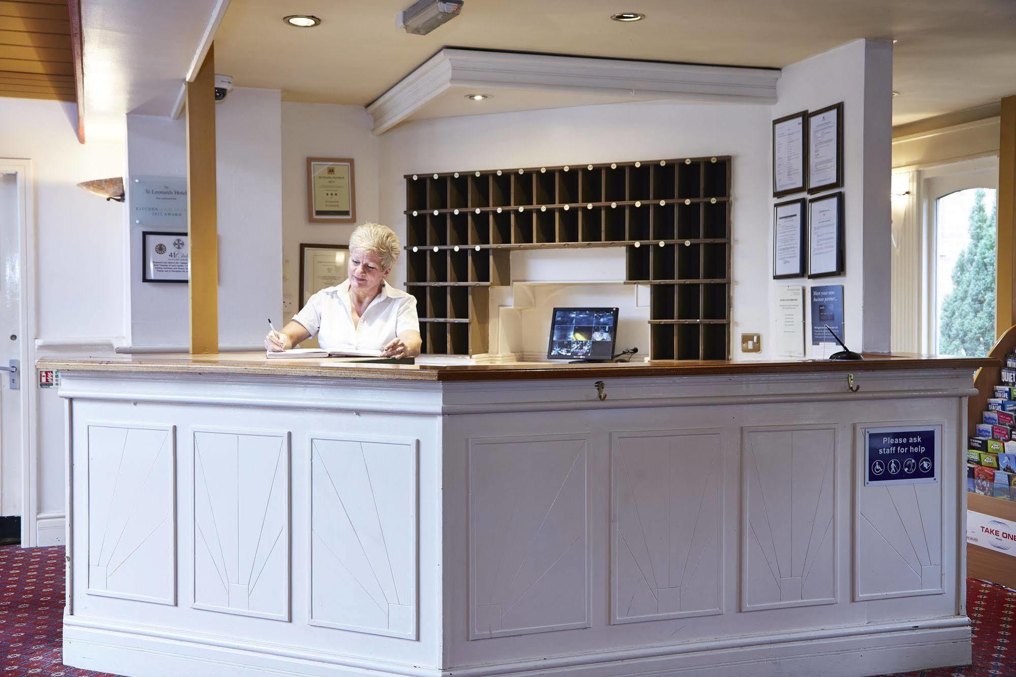 St Leonards Hotel By Greene King Inns Saint Leonards エクステリア 写真